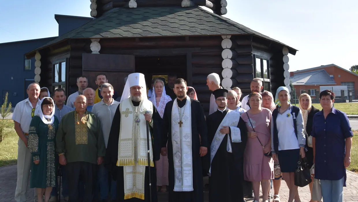 учасники молебню