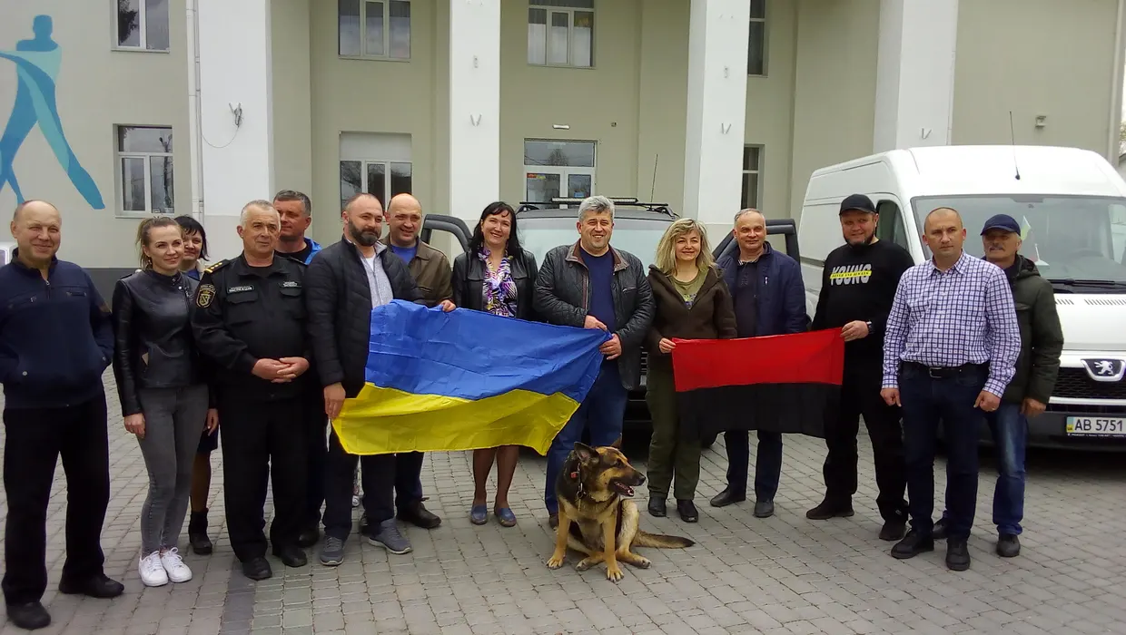 ВІДПРАВИЛИ ВЕЛИКОДНІ ПОДАРУНКИ В ЗОНУ ПРОВЕДЕННЯ ООС