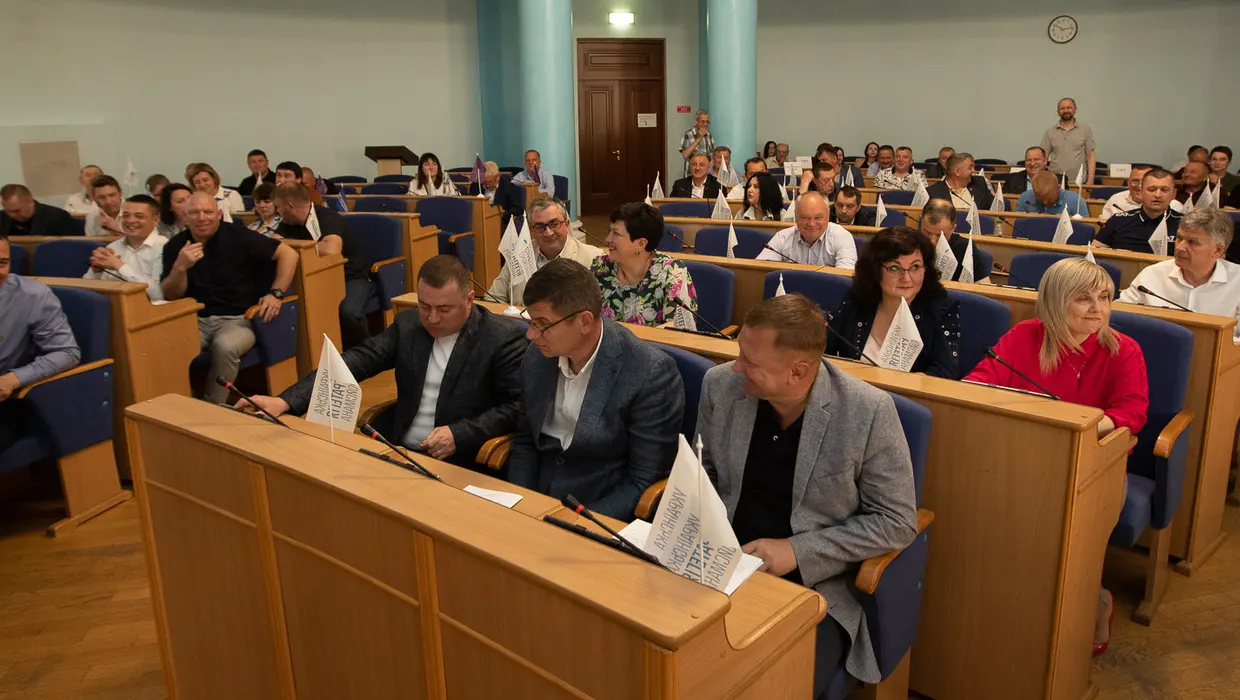Скорочено перелік документів, які надають ВПО для отримання грошової допомоги Скорочено перелік документів, які надають ВПО для отримання грошової допомоги