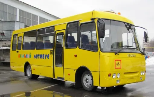 шкільний автобус