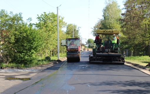 ПРО ПОТОЧНУ СИТУАЦІЮ ІЗ АСФАЛЬТУВАННЯМ ДОРІГ У ЯКУШИНЕЦЬКІЙ ОТГ