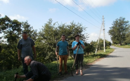 ПРОВЕЛИ ЗАХОДИ ІЗ БЛАГОУСТРОЮ ТЕРИТОРІЇ